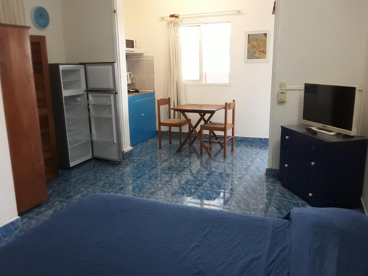 Le Tulear - Residence Gandhi Saint Pierre Buitenkant foto