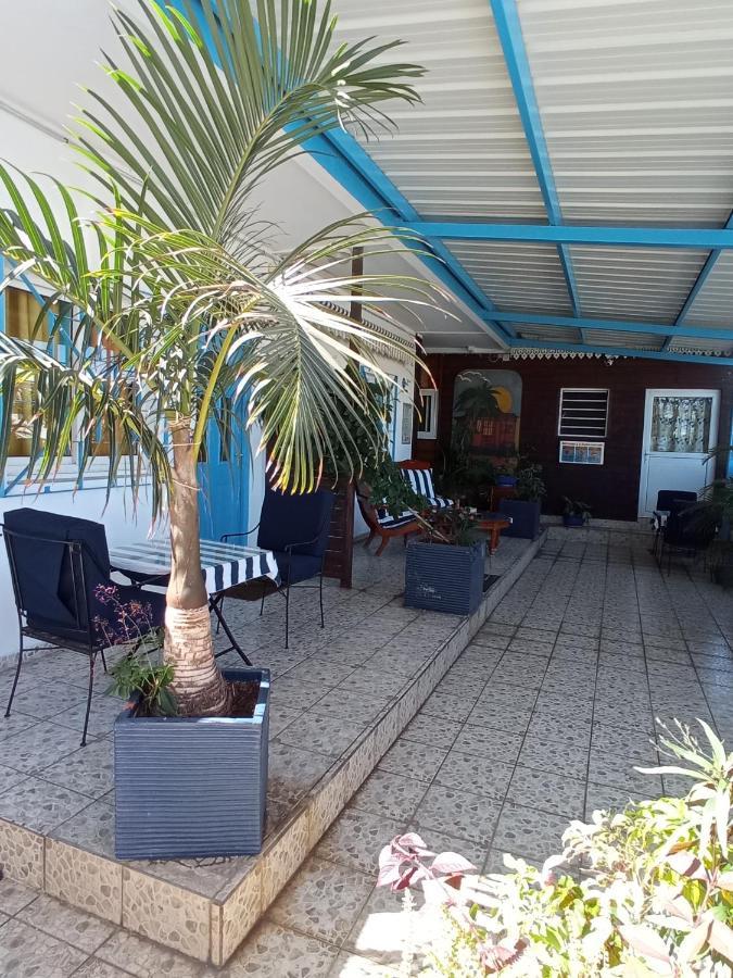 Le Tulear - Residence Gandhi Saint Pierre Buitenkant foto
